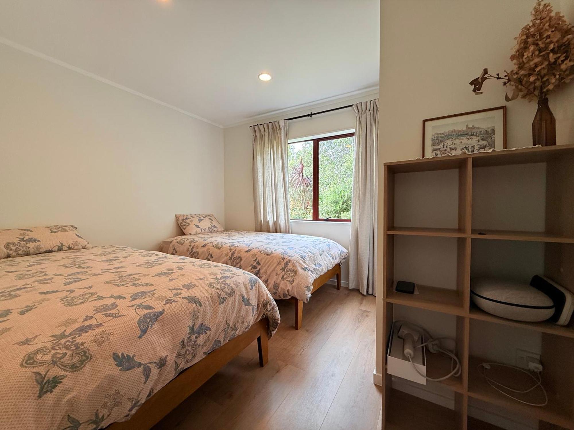 A Cabin With A Big View, Comfort And Tranquility, Close To Vines Martinborough Eksteriør billede