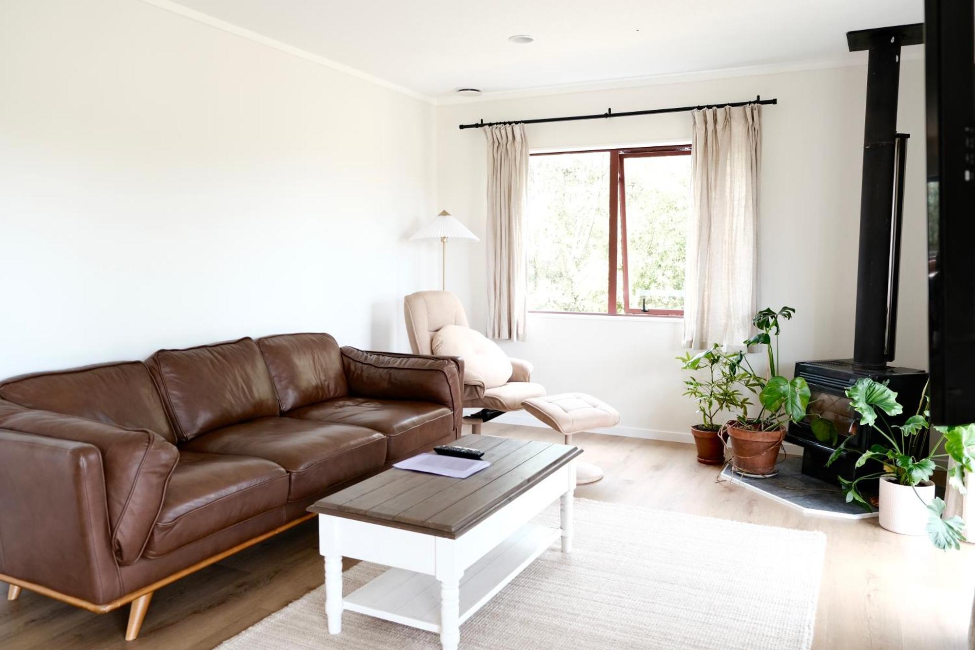 A Cabin With A Big View, Comfort And Tranquility, Close To Vines Martinborough Eksteriør billede