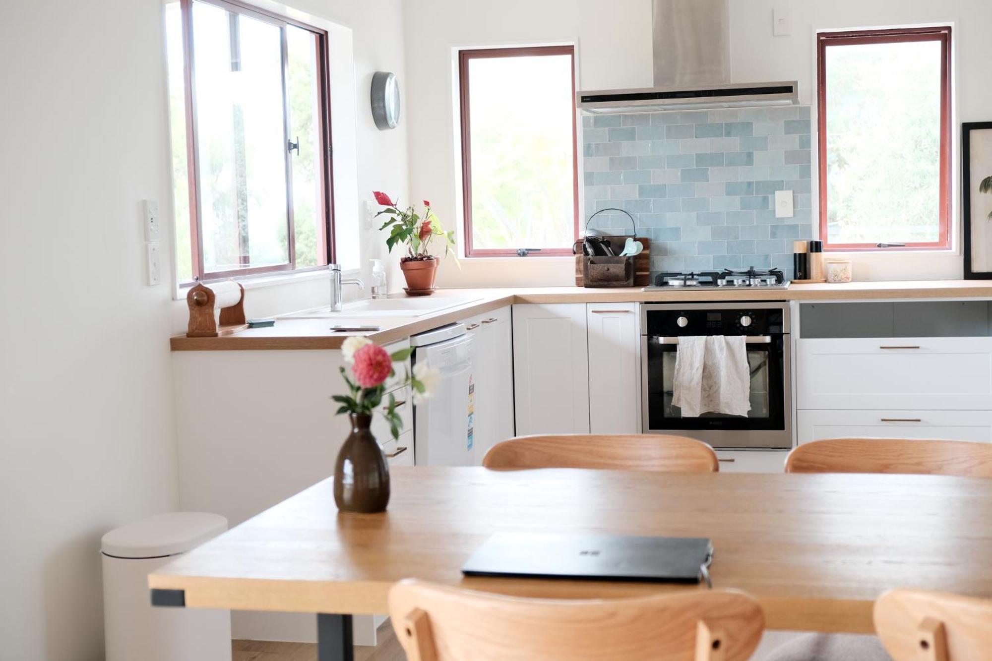 A Cabin With A Big View, Comfort And Tranquility, Close To Vines Martinborough Eksteriør billede